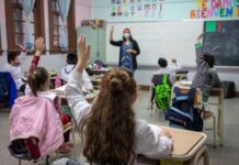 El Ministro de Salud autorizó las clases presenciales en toda la provincia