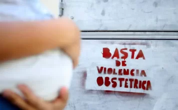 A dos meses del parto en la calle aún no se resuelven los sumarios iniciados al personal de guardia esa noche