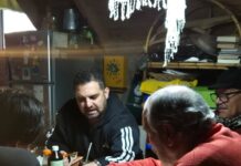 El diputado Luciano Delgado Sempé se reunió con vecinos de Las Perlas